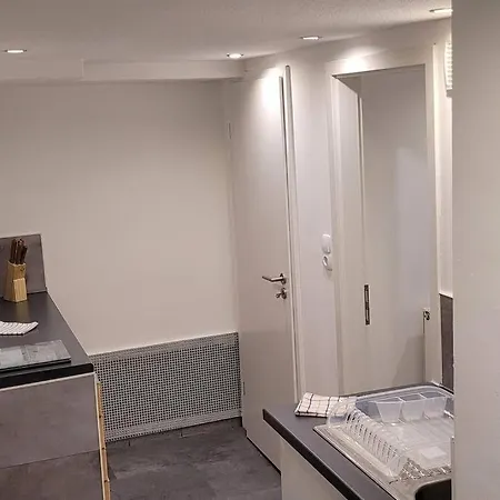 Blanca, W-lan, Office Leverkusen