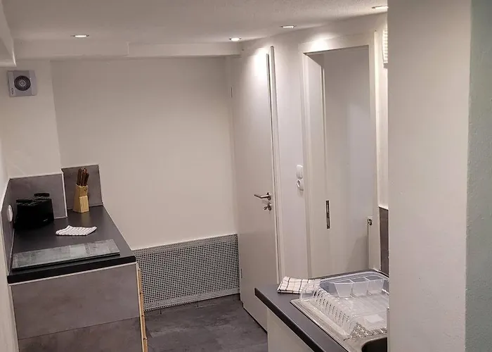 Blanca, W-lan, Office Leverkusen